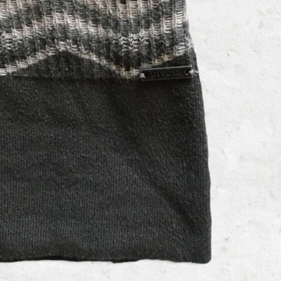 PRANA Meryl Zig Zag Chevron Long Sleeve Hooded Sweater Dress Women's Siz… - Picture 5 of 5